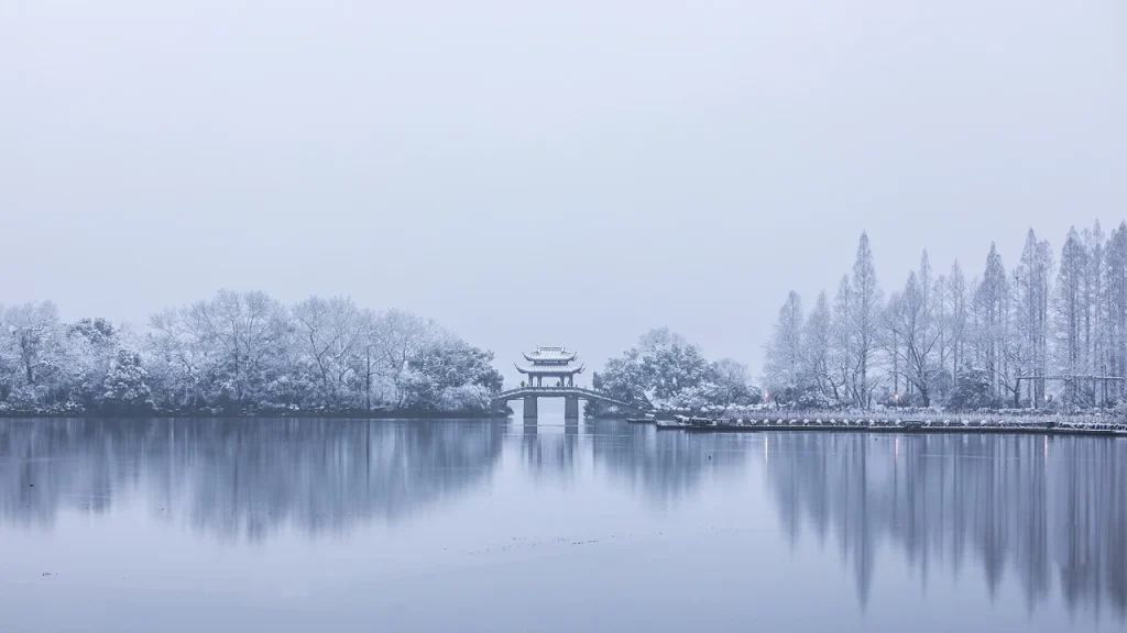 Winter West Lake - Hangzhou - China Travel