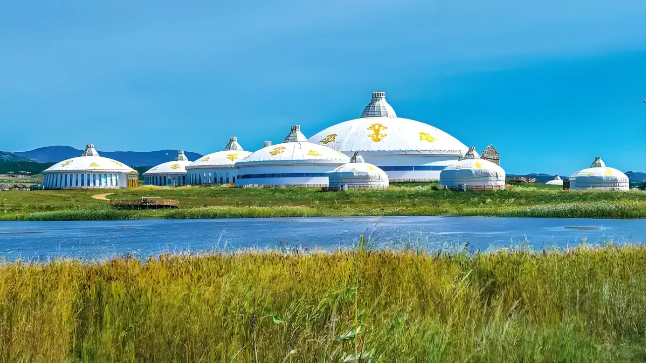 Hohhot: A Millennium Symphony of Grassland Jewel and Modern Melody